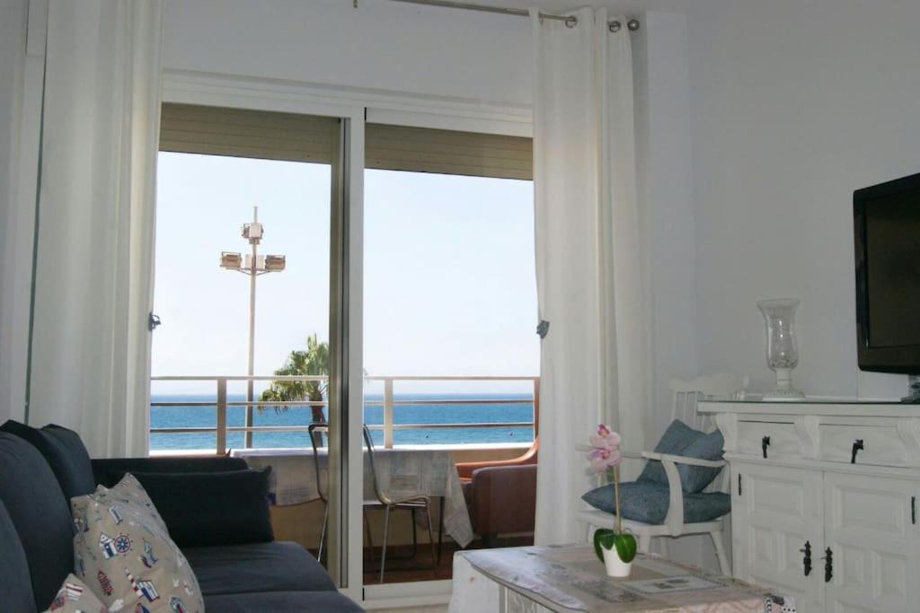 Cadiz Paseo Maritimo Playa Victoria Frontal Mar Apartment Exterior photo